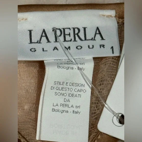 La Perla Glamour NWT Thong Underwear with bow lace detail - Picture 4 of 7